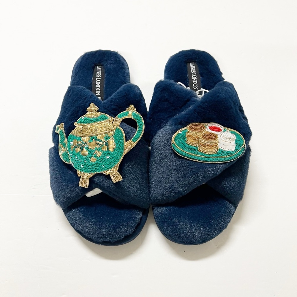 Laines London X Juliet Sear Collection Womens Tea & Scones Brooches Slippers